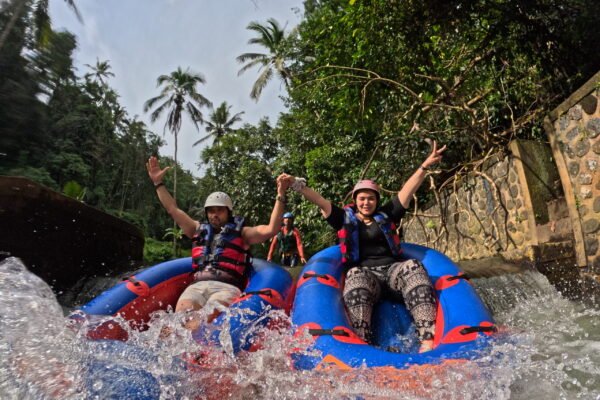 Bali Water Tubing Experience – Tropical River Adventure