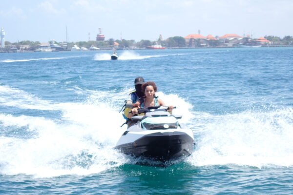Bali Water Sports Package – Parasailing, Jet Ski & Sea Walker