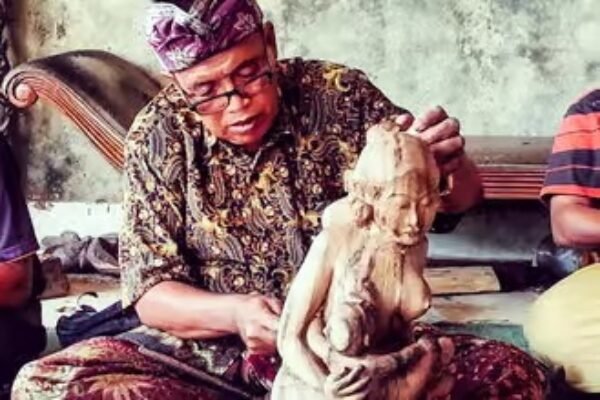 Ubud: Waterfalls, Terraced Rice Fields & Monkey Forest Private Tour